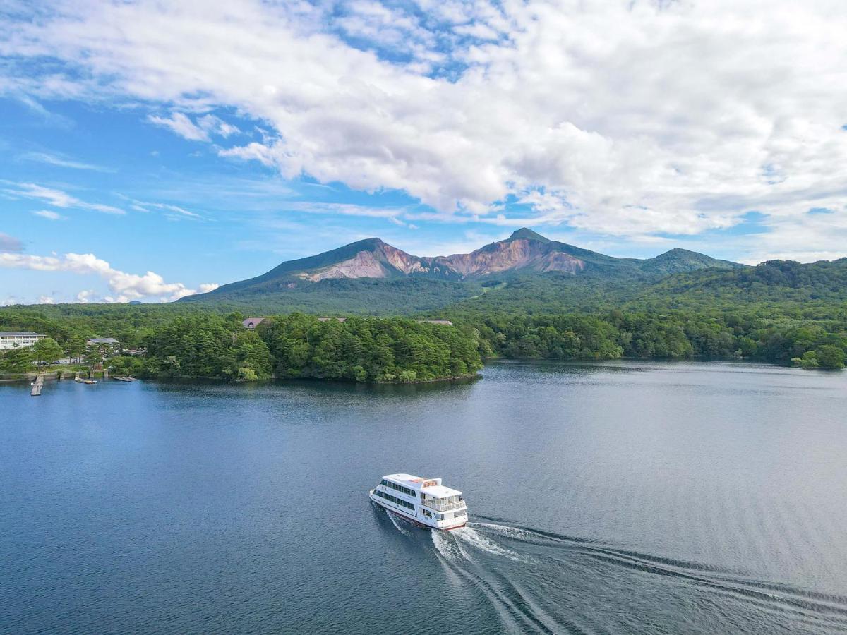 Urabandai Lake Resort Goshiki No Mori Kitasiobara Kültér fotó