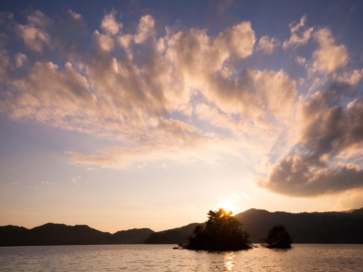 Urabandai Lake Resort Goshiki No Mori Kitasiobara Kültér fotó